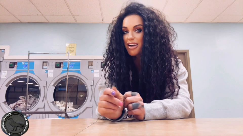 Novia Sexo interracial porno Señora Raven FD - LAUNDROMAT FAGGOT - Escogidos a mano Imbécil - Off Instrucción - Señora