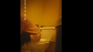 Toilet Indoor – College girls toilet on voyeur 