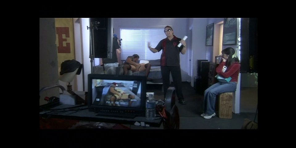 DVD Previews_Becoming Carmen Hart 