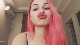 M@nyV1ds - MarySweeeet - SMELLING GLOSSY LIPS 2