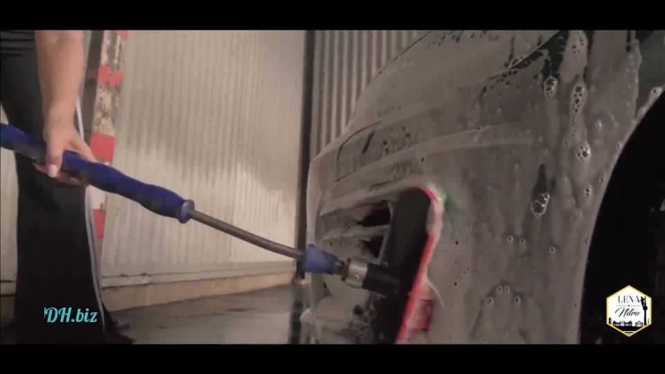 video 20 LenaNitro - Auto sauber - Pussy nass  | germany amateur | hardcore porn hardcore 3d porn video