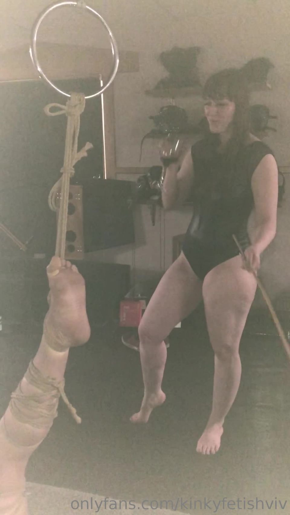 Vlproductionsuk - Vivienne l'Amour Vlproductionsuk - mins clip of little rabbit receiving bastinado footpunishment ropebondage 13-04-2019