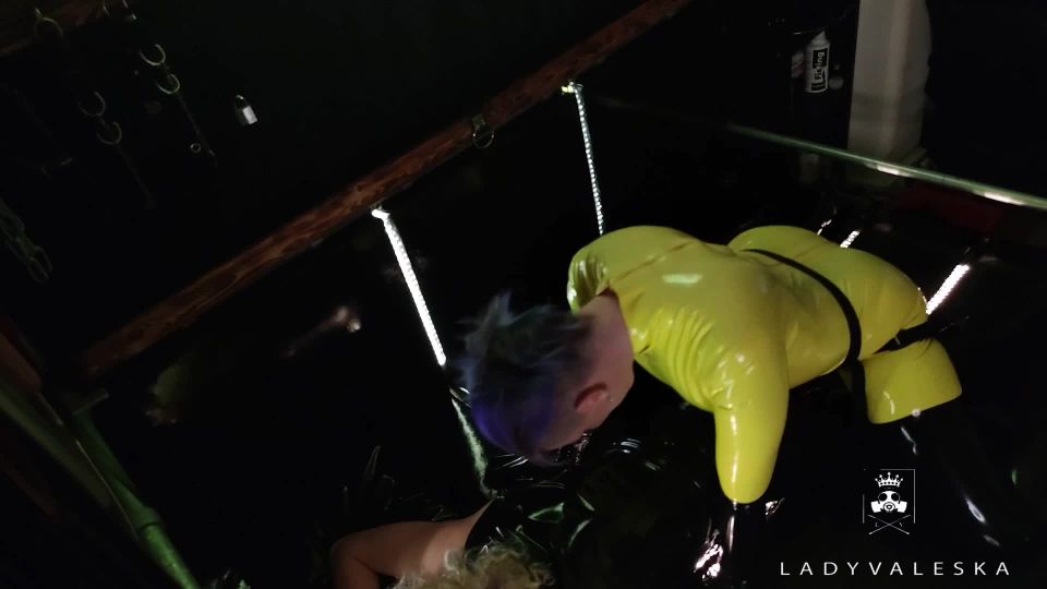 Lady Valeska Pegging Compilation vol 3 (Porno femenino)
