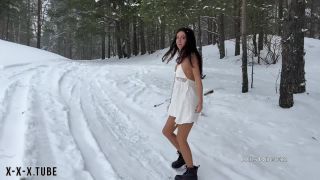  DisDiger  PornHub  Секс В Зимнем Снежном Лесу Красотка Получила Горячую Сперм 