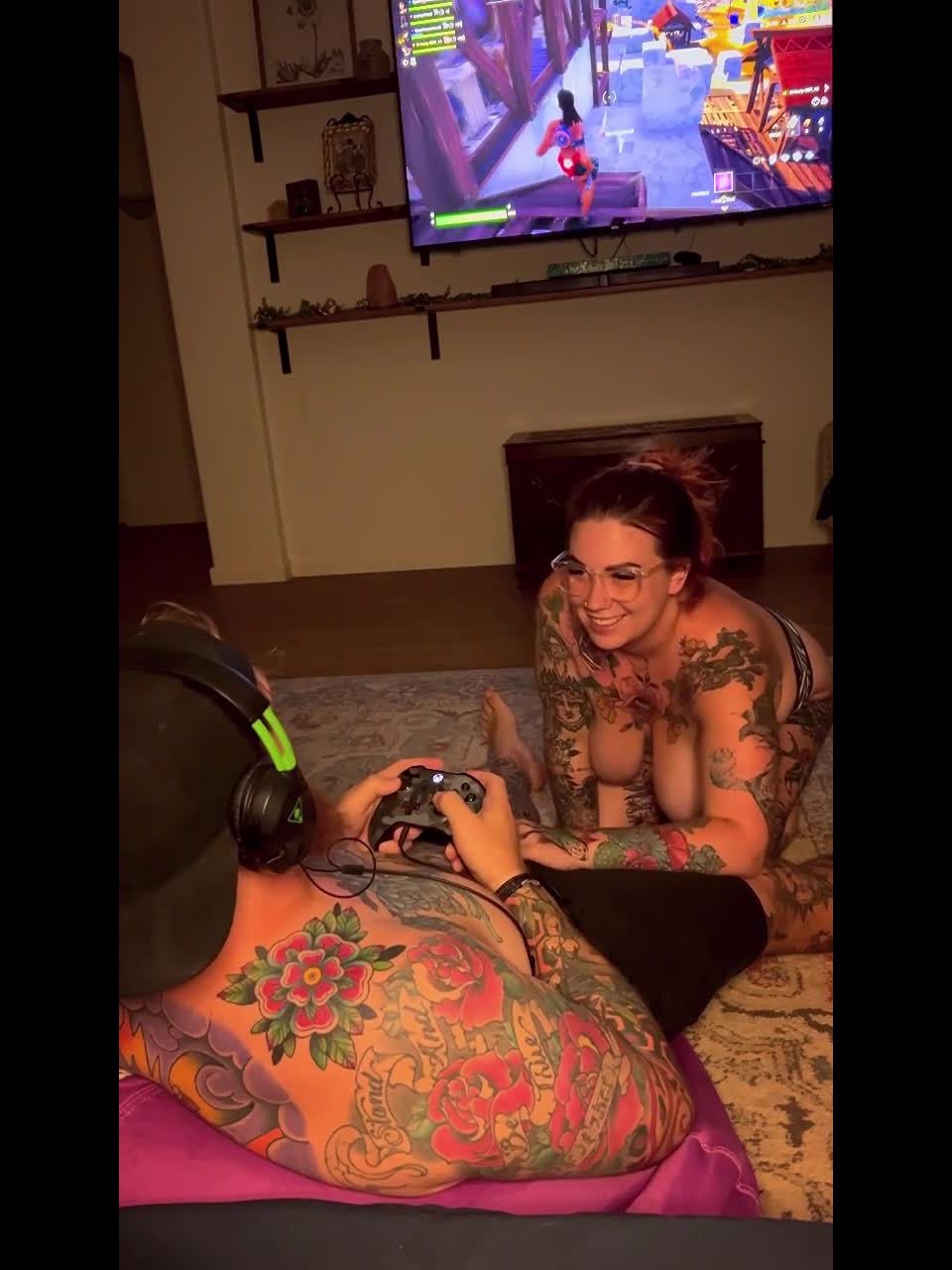 ArizonaRoseXX - tattooed redhead sucks + fucks while he plays video games