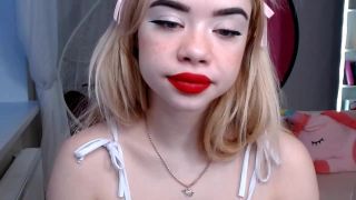 brunette femdom teen | Mia Melon – Red Lips Fetsih | lipstick