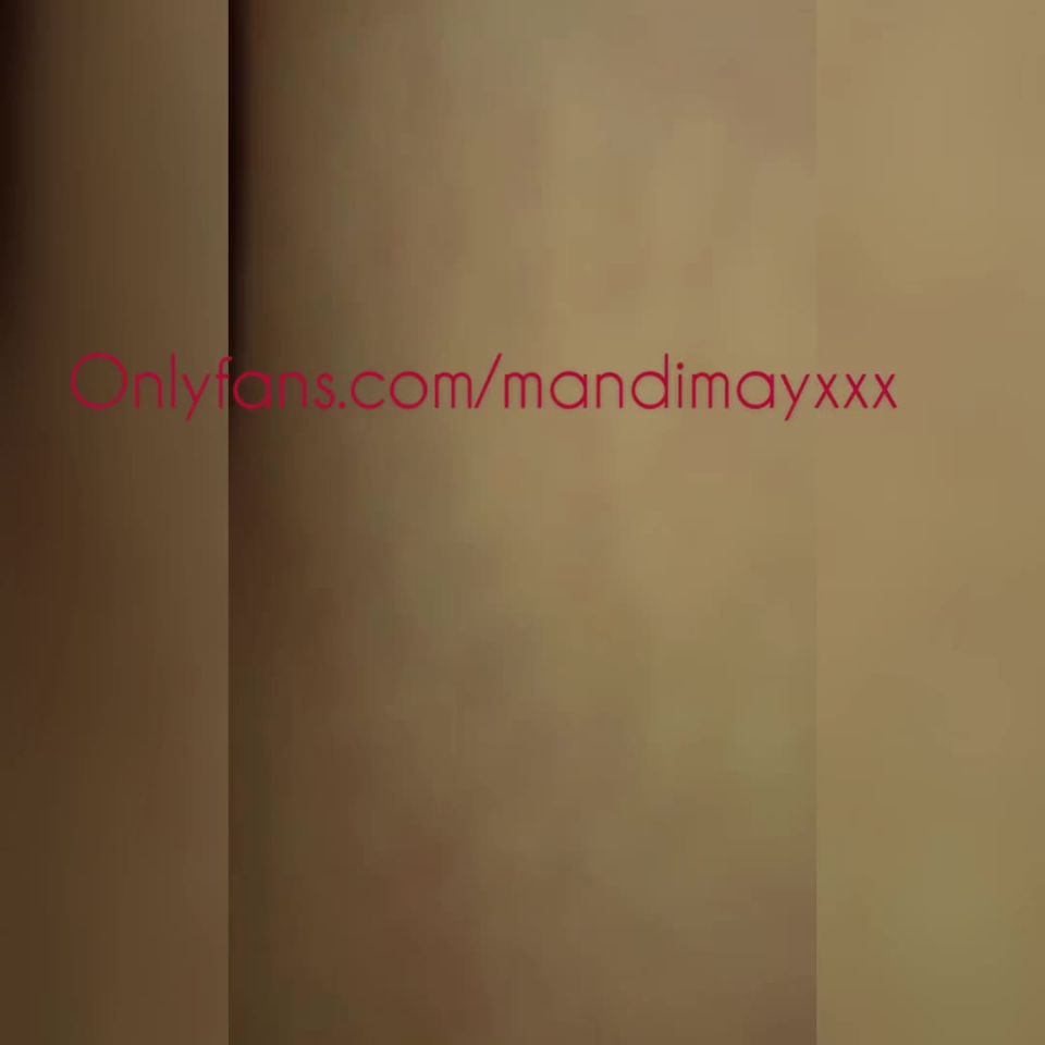 M@nyV1ds - Mandimayxxx - FUCKING MYSELF WITH MY ORANGE DILDO