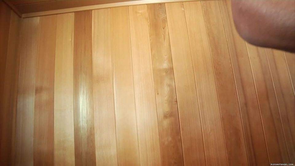 Mia Rider Sauna Girls: Momentos íntimos revelados