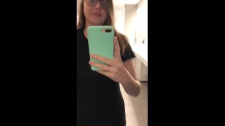 Curvy baby Curvybaby - revealing myself in the office bathroom 18-09-2019