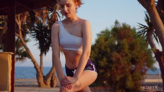 Sienna metart x 22 02 18 sienna beautiful sunrise 2 4k