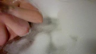 M@nyV1ds - Sandybigboobs - Bathing with Sandybigboobs 2016