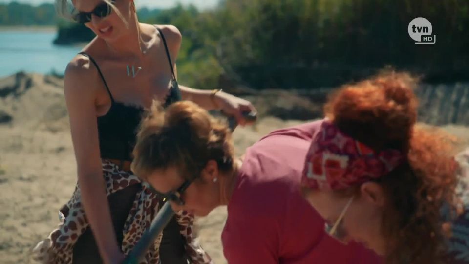 Gabriela Muskala, Karolina Gruszka, Aleksandra Adamska - Krolestwo kobiet s01e07 (2020) HD 720p - (Celebrity porn)