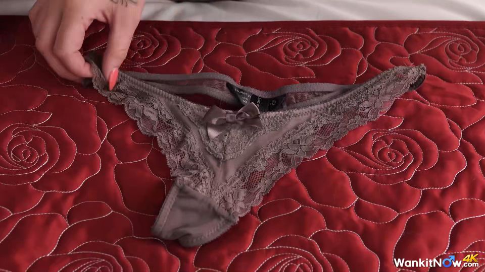 Becky Holt Panty Pervertido - Holt