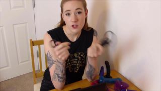 Fiona Dagger – Submissive Sex Shop Slut - [Webcam]