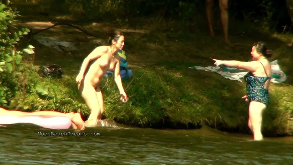 Nudist video  01547