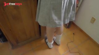 [GetFreeDays.com] Colegiala Sophia arreglandose para ir a la escuela Cogemos antes de ir al colegio Video casero HD Sex Leak December 2022