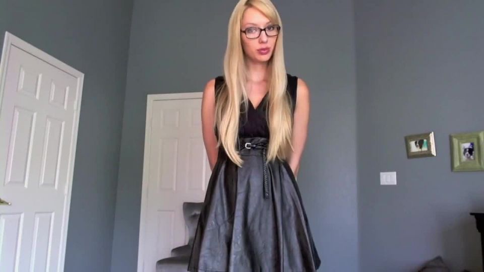 online clip 33 sarah blake femdom Princess Rene - Tay, goddess worship on pov