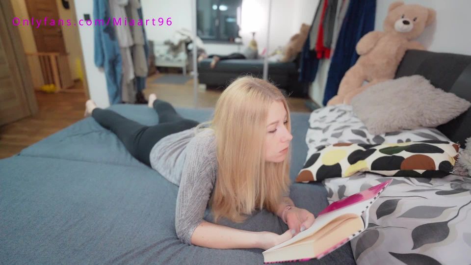 Mia Reads A Book And Gets Creampied By A Horny Man 1080p