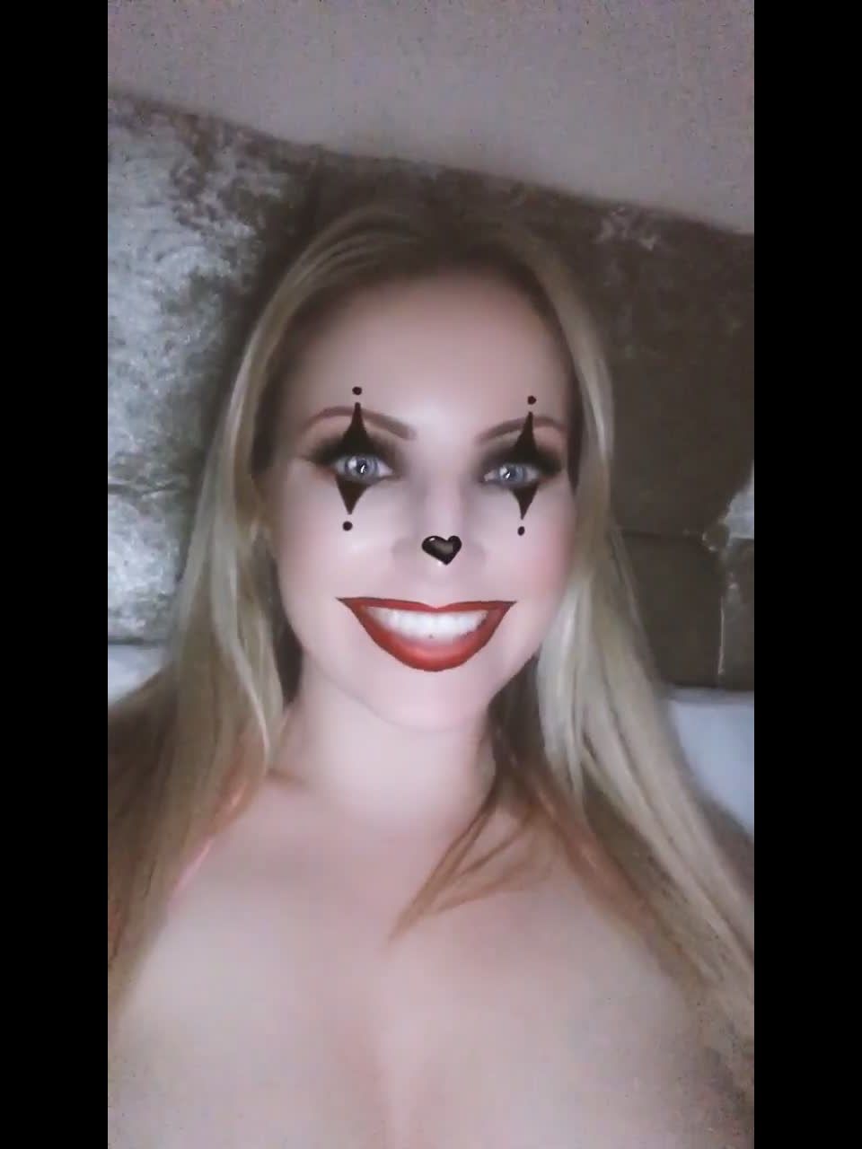 GeorgieLyallXXX Misslyallxxx - happy halloween 31-10-2018