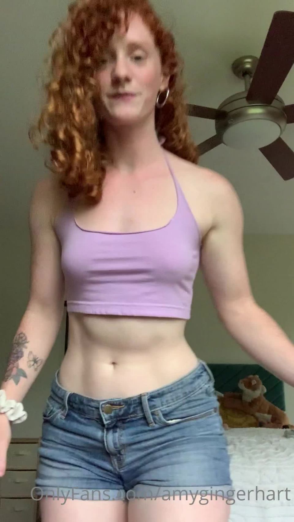 Amygingerhart - Amy Hart () Amygingerhart hi to all my new friends from tiktok wanted to show you guys whats under my outfit 12-07-2021