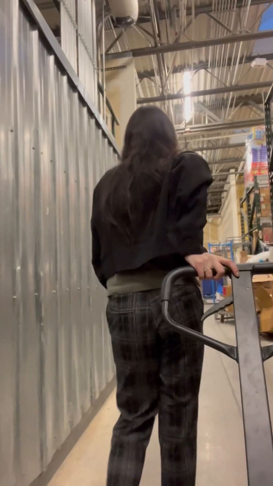 Lluvia de medianoche: Momentos sensuales eróticos revelados esta noche