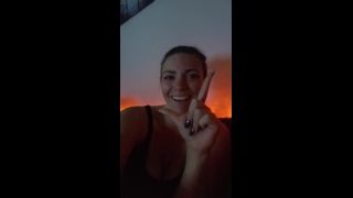 femdom strapon hd femdom porno  anacondanoire Para una beta como castración es mejor  femdom