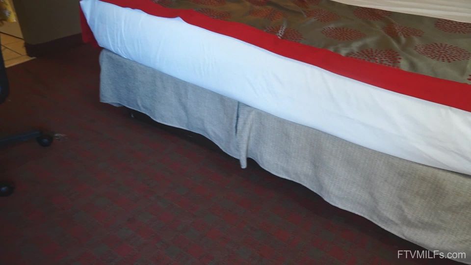 gratis video en línea 21 fetiche maduro FTVMilfs - Sydney Paige Piernas Todo el día - 1080p, fetiche en el porno femenino