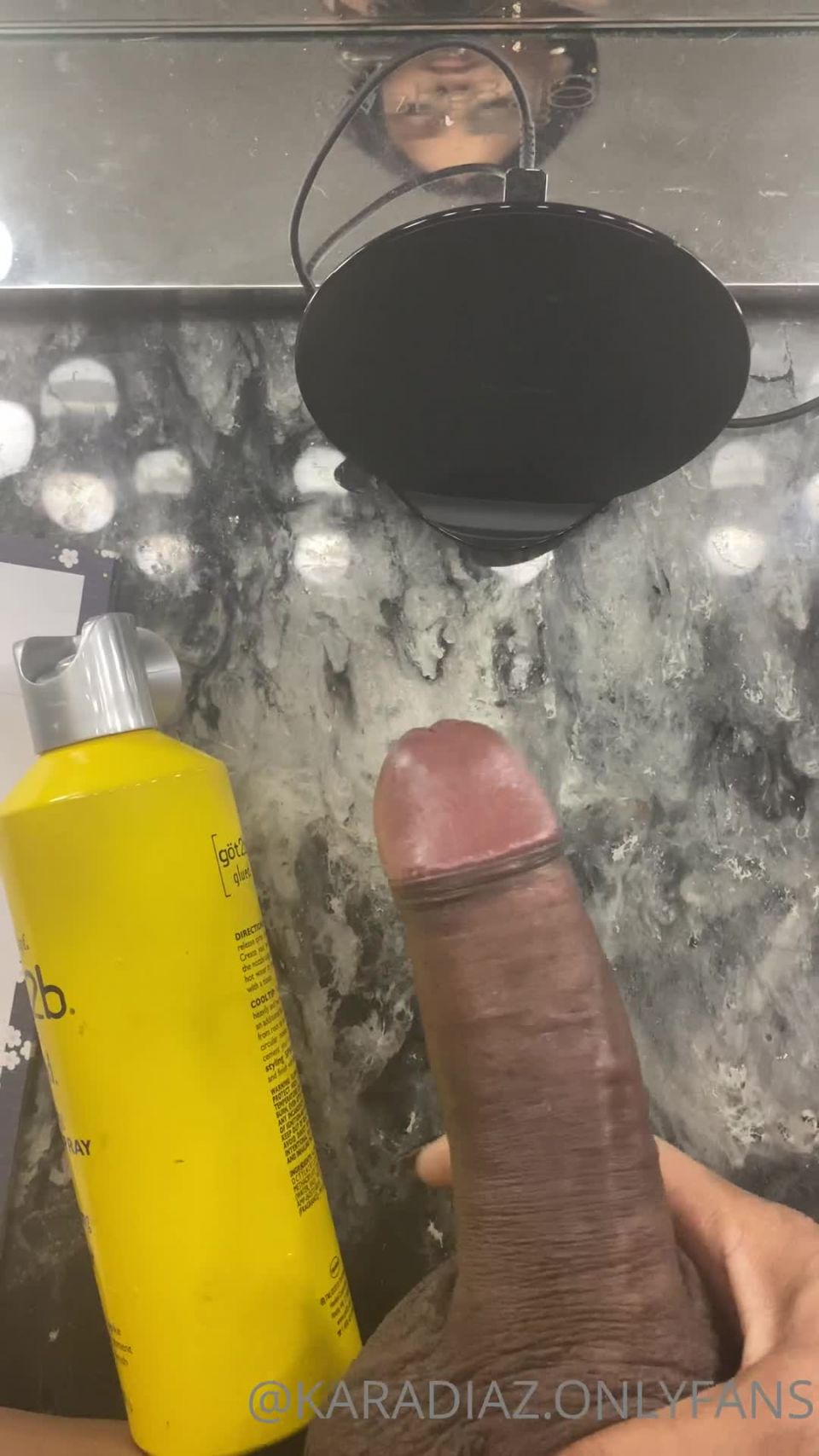 Onlyfans - Kara - karadiaz - karadiazWho wants to come drain my nuts - 05-01-2021