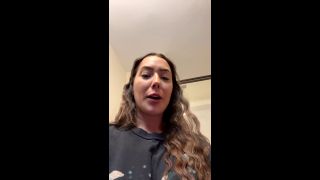 Blowjob Itzgrippytv Itzgrippytv Fingers Her Pussy