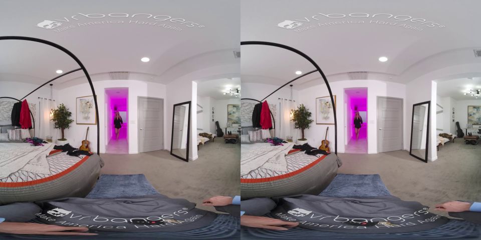 VR BANGERS Footjob Special Before Date VR Porn