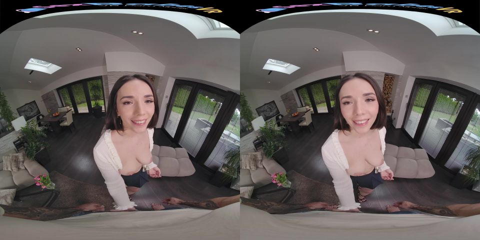 Eve Sweet - Love and Flowers - VR Porn (UltraHD 4K 2021)