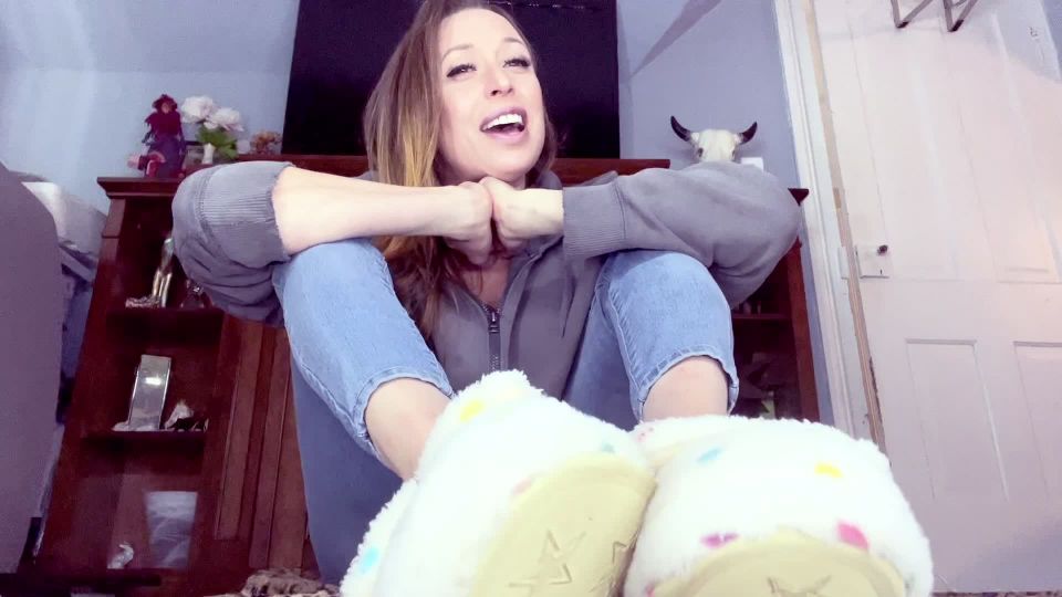 adult clip 37 Foot Worship Before You Can Fuck Me - manyvids - feet porn hot feet fetish