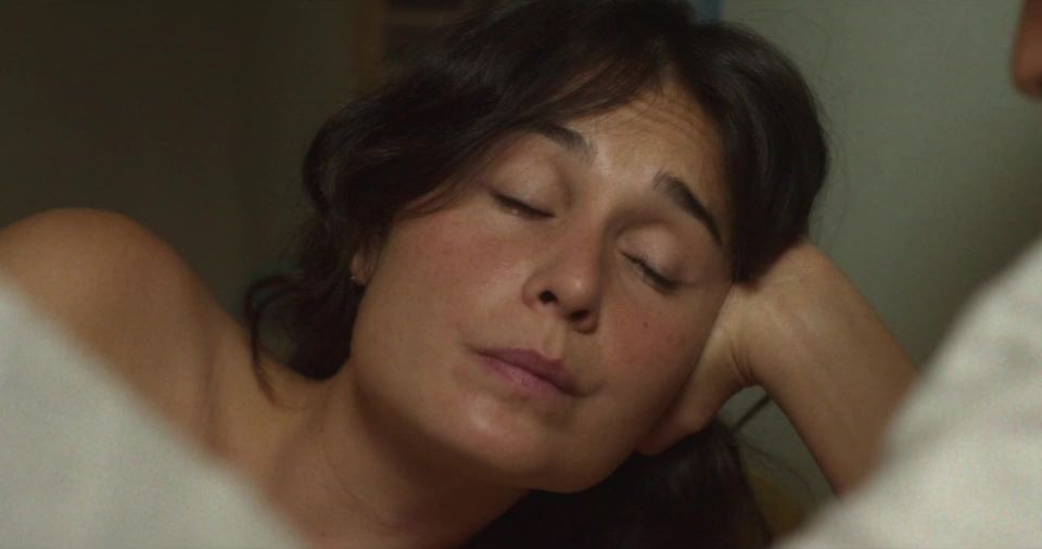 Noche de parejas apasionadas: Comienza tu aventura erótica