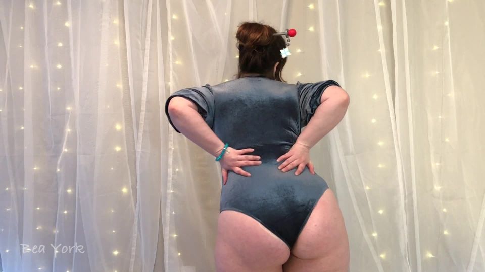 Mei Fucks Her Ass for You BBW!