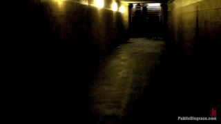 Haley Cummings (19 años de edad con enormes tetas naturales...