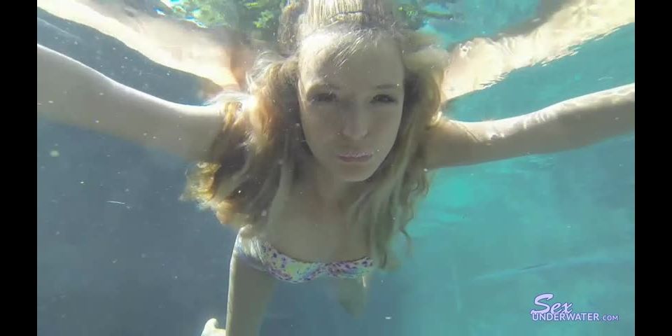 SexUnderwater e0627 Pristine Edge UW Model Training (mp4)