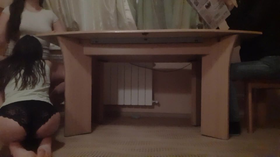 [Amateur] Игнорирует мою измену на её глазах - lesbian_illusion