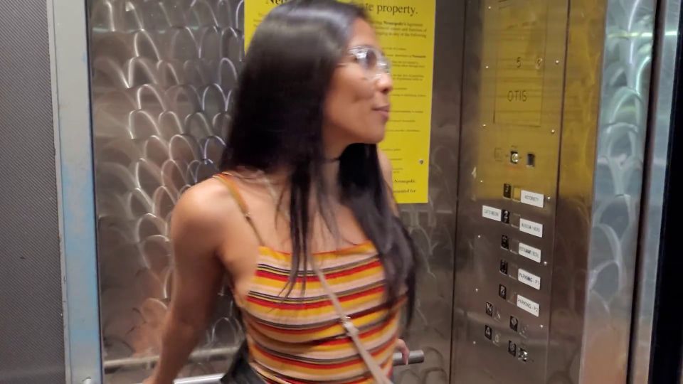 Asian Babe Fucks Lucky Guy In Public Parking Garage  Jada Kai