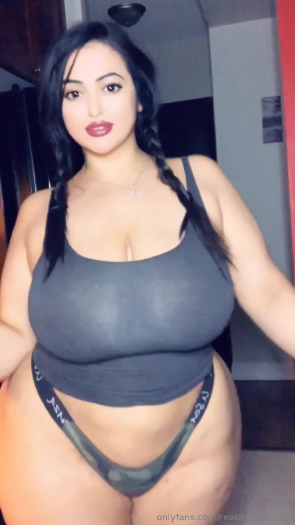 Diamonddoll - realdiamonddoll () Realdiamonddoll - snack ask for full video in messages 27-06-2019