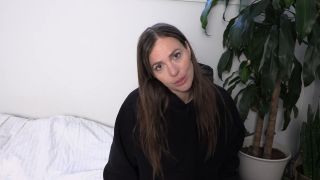 yogabella Mommy Receives step-Sons Accidental Dick Pics
