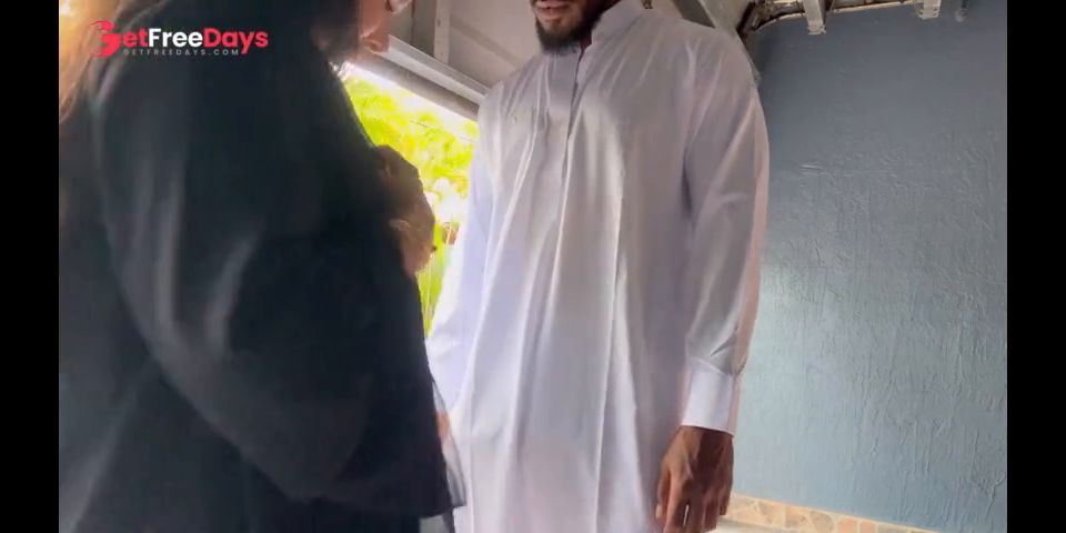 [GetFreeDays.com] Saudi Barbienjd with the Arab neighbor       Sex Leak June 2023