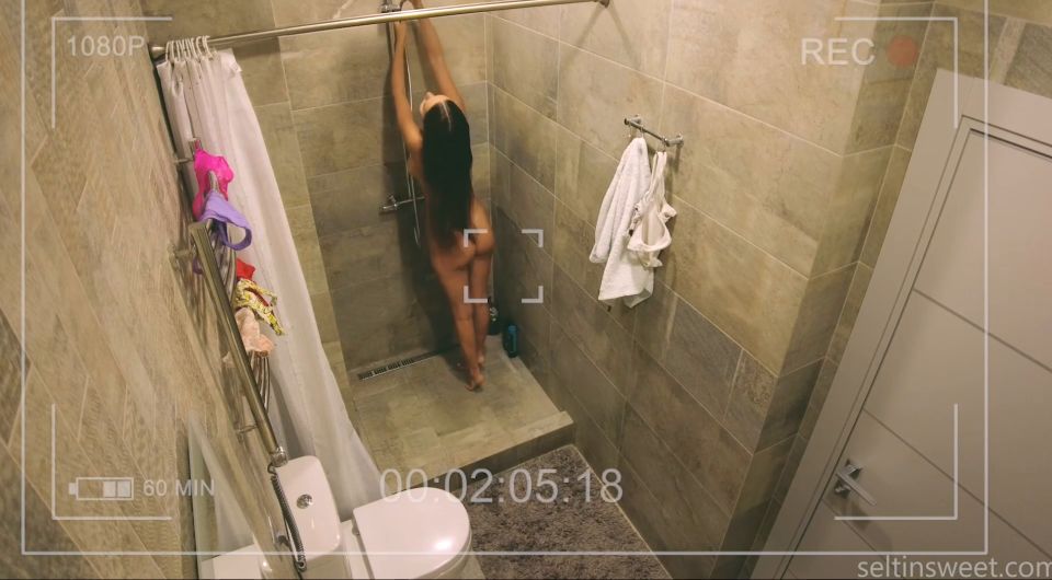 [GetFreeDays.com] Hidden Camera In The Shower Selti ebony ts solo porn