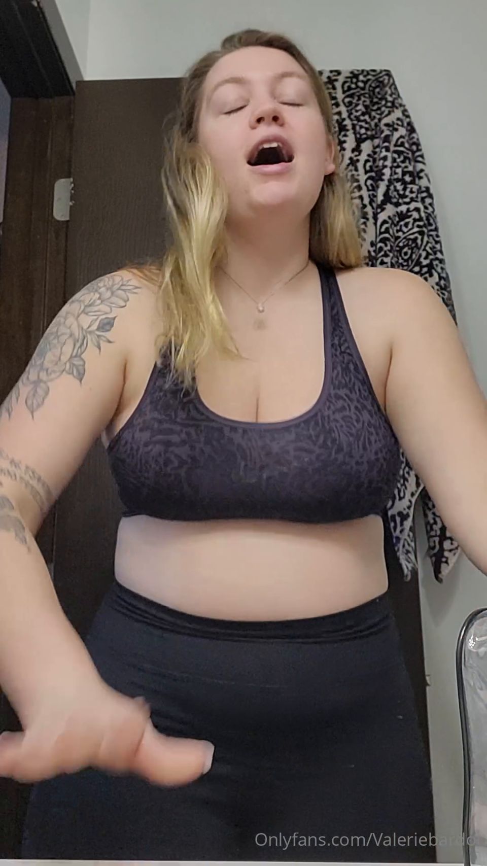 Valeriebardot 2024-02-05 Actualización del fin de semana Si ves todo el vídeo, obtienes una reguerra 516f3f