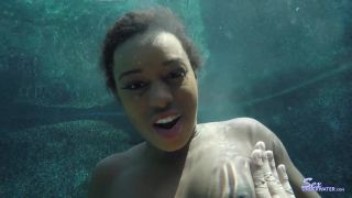  SexUnderWater presents simonestyles212k (MP4, SD, 854×480) - teens - teen  - teens - teen 