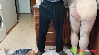 [GetFreeDays.com] dick jerking in the kitchen and cum in mother-in-laws mouth Porn Stream January 2023