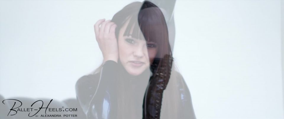 Sensual Touch - LateXperiment.