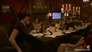 Sophie Monroe Iona Grace Nicki Blue y Sparky Sin Claire Soph...