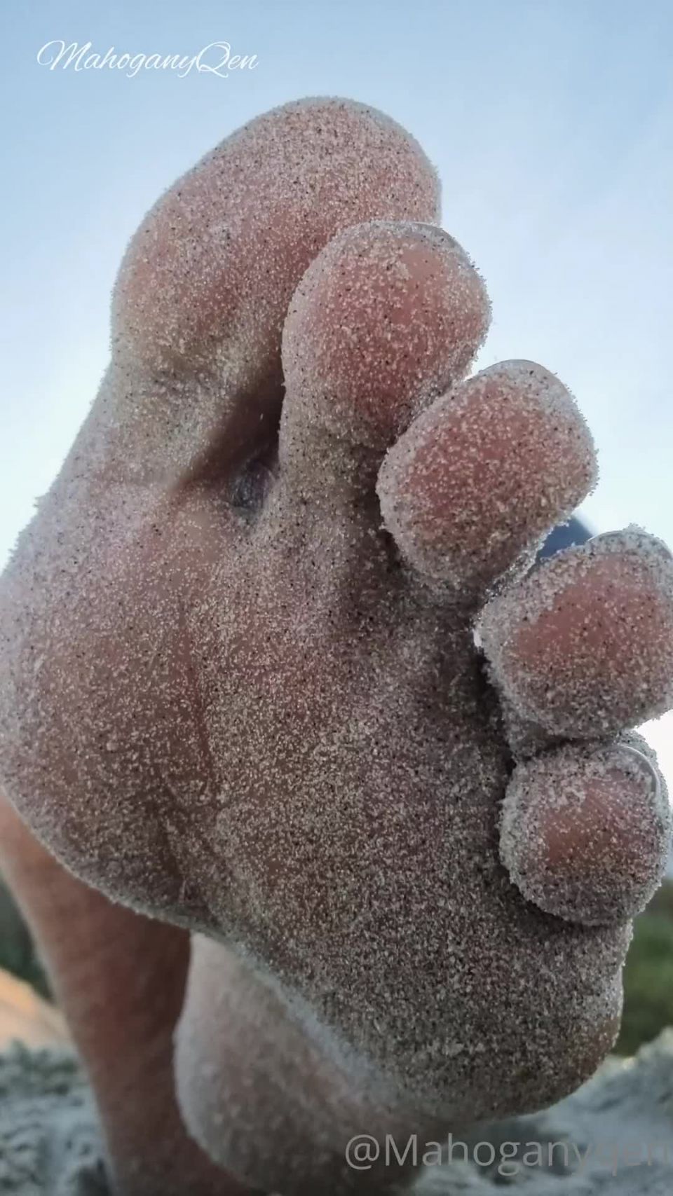 video en línea 7 femdom duro azote caobaQen – Lady caoba – Mis pies tan sucios Cum lamer fuera de toda la arena Ahora, pie en femdom porno