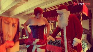[GetFreeDays.com] Granny Carmens Christmas in July Santa Suck, Ride and Sleigh 11212021 CAMS1236 Adult Video July 2023