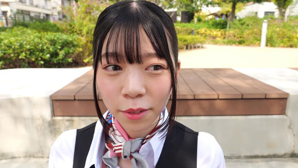 Hotel Staff Who Excels at Making Meat and Potato Stew and Curry, A Slender C-Cup Beauty with Looks Like an Actress. She Likes Doggy Style and Wants to Try Squirting. 20 Years Old Miyano Kana ⋆.